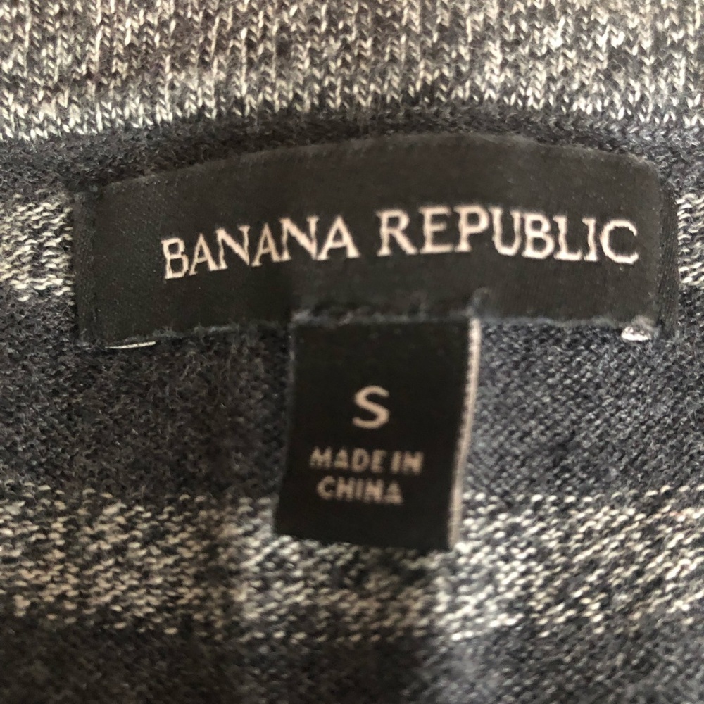 Banana Republic men’s sweater, nearly new! - Picture 2 of 5
